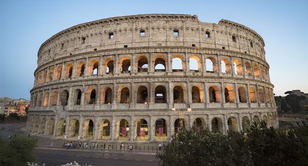 I-10-migliori-negozi-di-souvenir-in-Italia