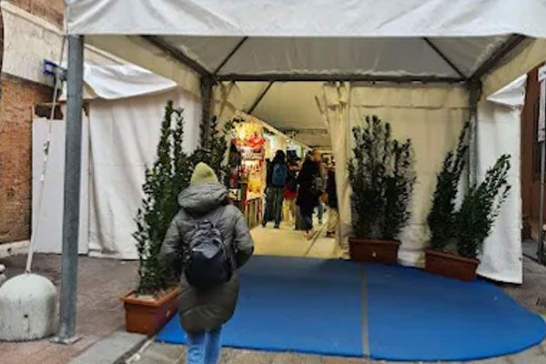 Mercatino di Natale boloña