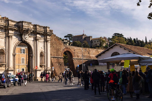 Porta Portese