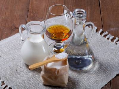 Latte Miele e Grappa o Cognac